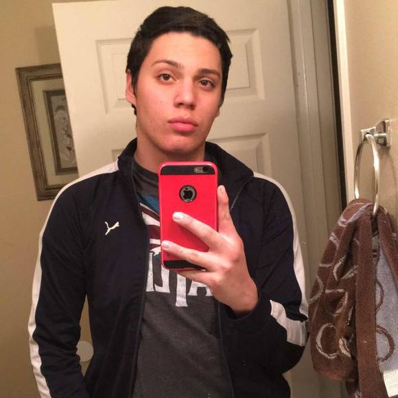 Meet your Posher, Juan - Picture 1 of 1